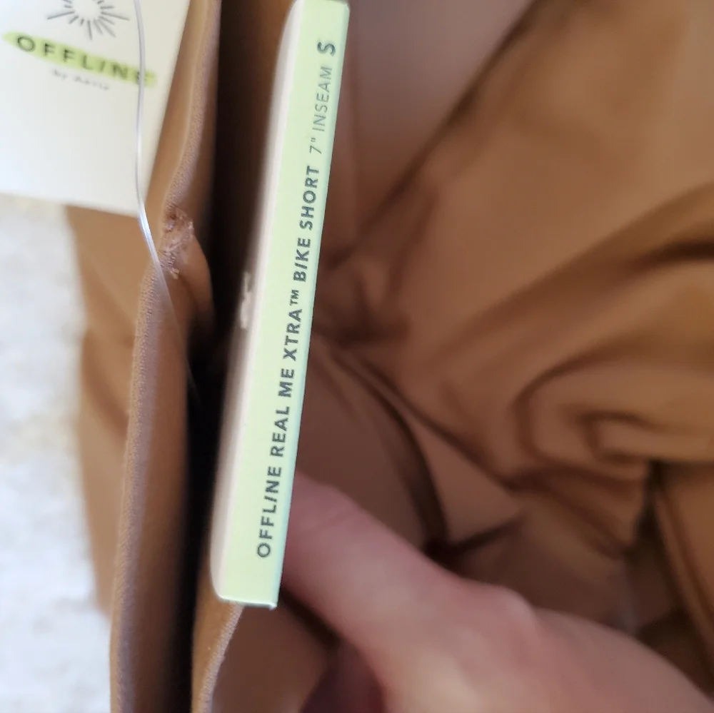 aerie new tags